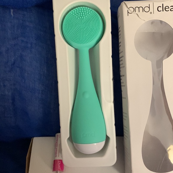 PMD clean battery included - Picture 3 of 4